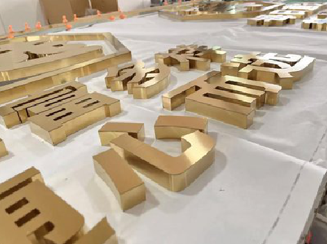  汤阴拉丝不锈钢字的特点。